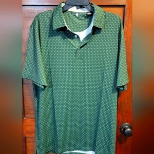 Large men's The Club House Golf Polo..